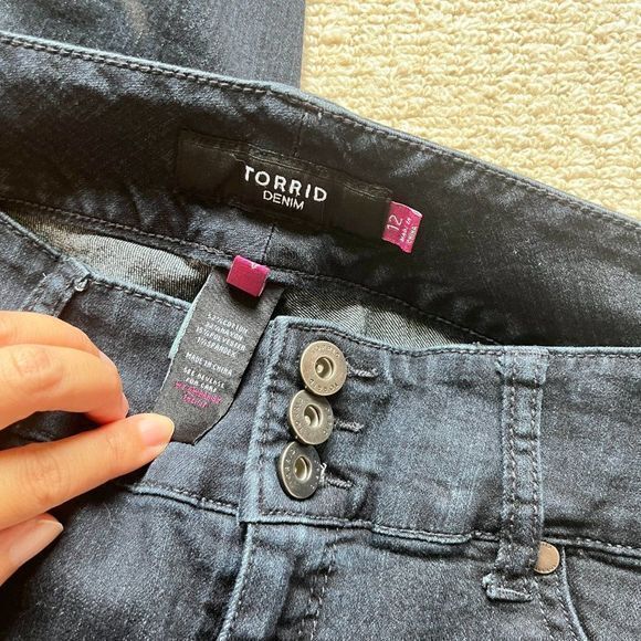 Torrid Skinny Jegging Super Stretch Jeans Dark Blue Wash Size‎ 12 10008377 - Picture 8 of 9